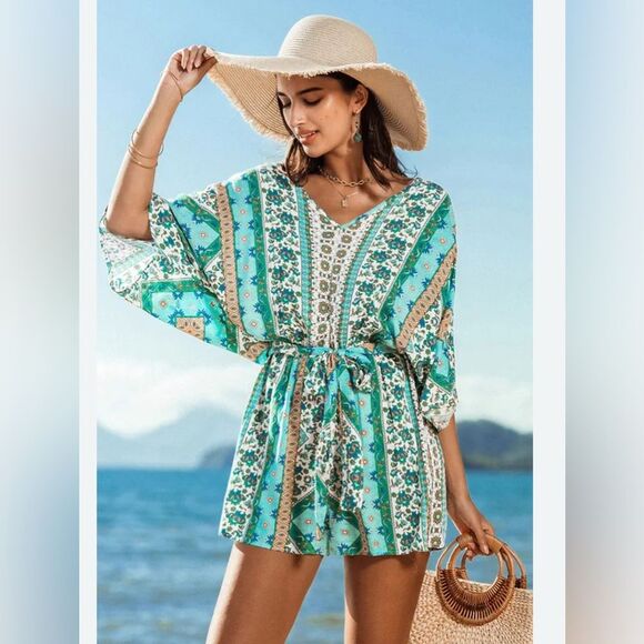 Beautiful aqua green and white boho print summer romper size medium - Picture 1 of 6